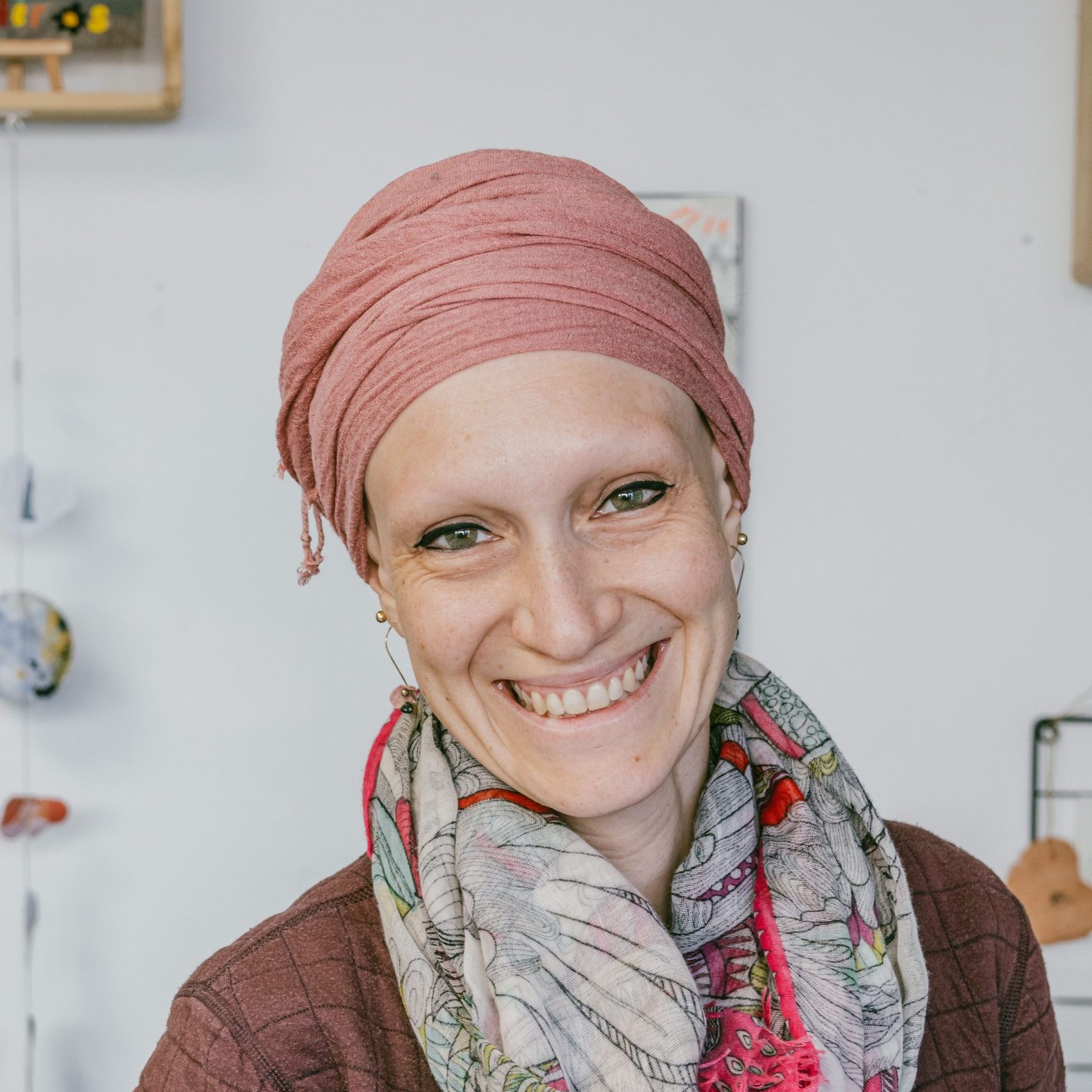 Portrait de Alice Becker cr&eacute;atrice et fondatrice de l'atelier Accords Bois&eacute;s &agrave; Cleromnt-Ferrand.