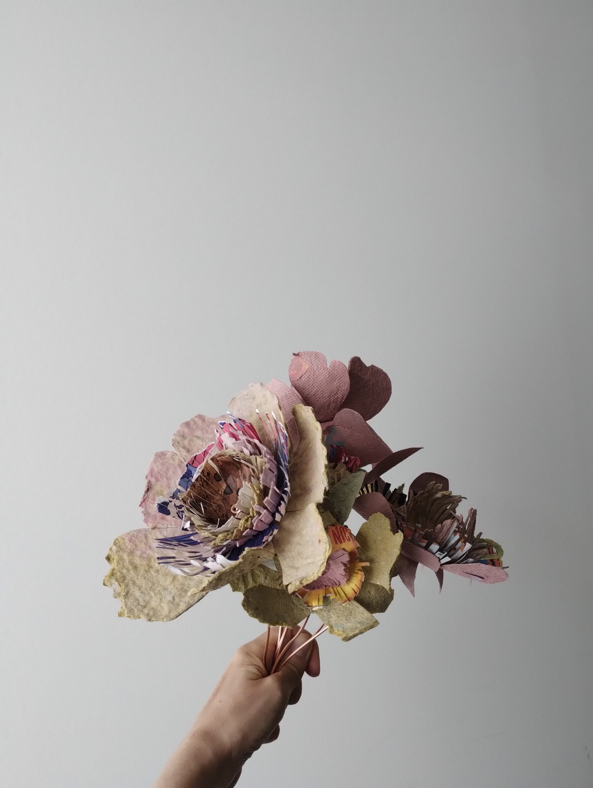 Bouquet de fleurs en papier recyclé